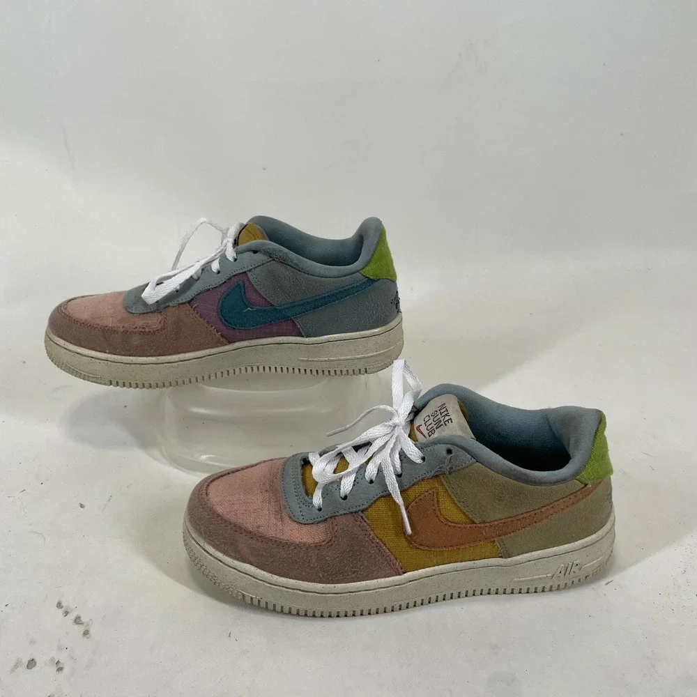 Nike Air Force 1 Low Sun Club Arctic Orange Sanded Gold DM0984-700 Kids 5.5Y